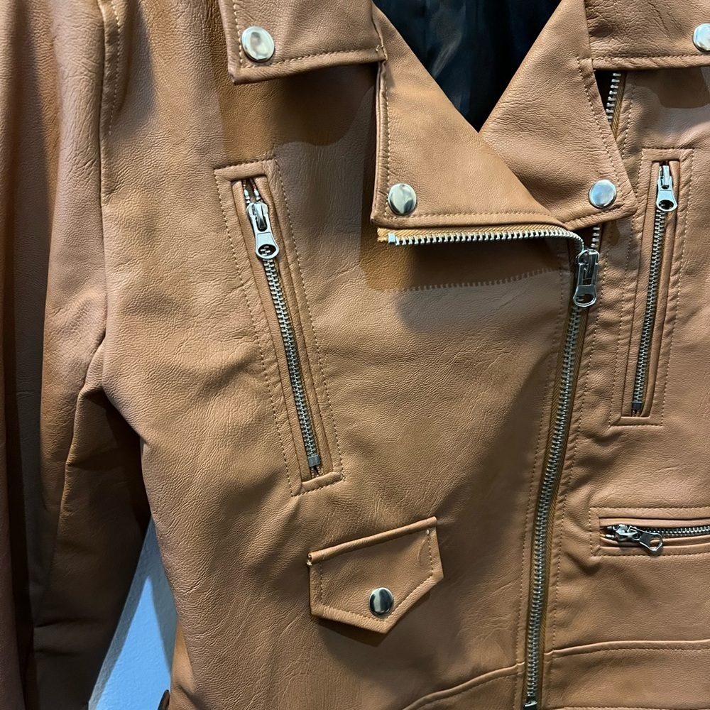 Chocolate USA Tan Faux Leather Moto Jacket – Size M - Picture 3 of 11